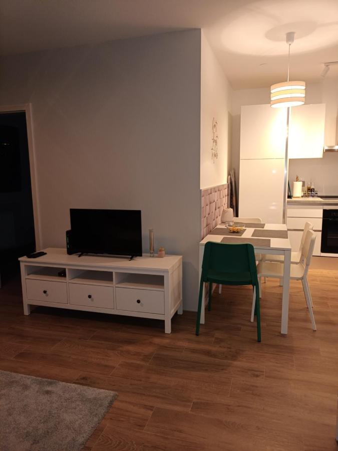 New - Frendly Luxury Apartment Franka ザグレブ エクステリア 写真